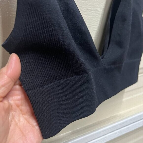 WeWoreWhat Revolve Womens Double V-neck Knit Bralette Xtra Small in Black - Picture 3 of 8